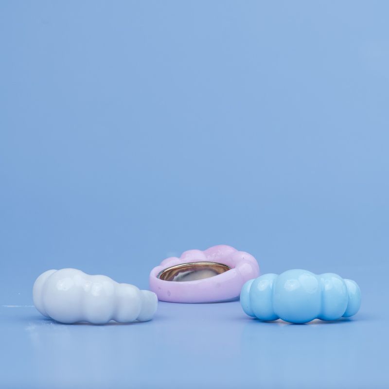 Sculptural silver ring with a cloud motif